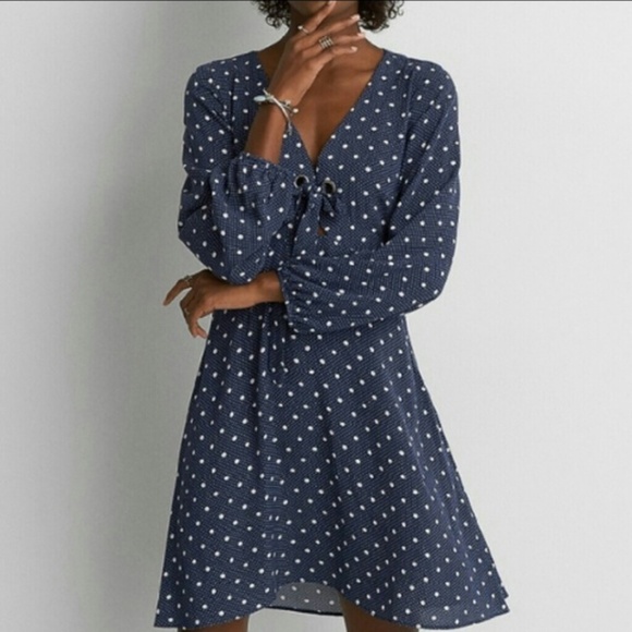 American Eagle Outfitters Dresses & Skirts - American Eagle polka dot tie-front dress